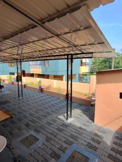 Majestic Peniel Serviced Villa - 9