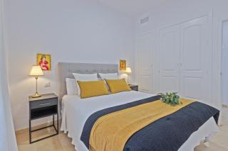 Avanti Sirena - Seville - 5