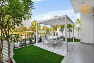Keysplease 4BR, Nanny room, BBQ, Garden, Malibu Beach Access, Damac Hills - 0
