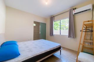 Praia Grande a 300m, Casa ampla e com Piscina!0464 - 8