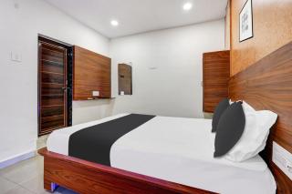 Hotel O Gangothri Lodge - Visakhapatnam - 8