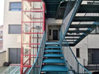 Central Apartment with Home Cinema & Work Space - Bucarest - 5