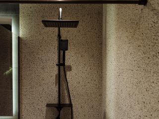 Sunny Studio - Top Location - Charming Balcony - 3