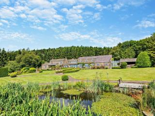 5 Bed in Harrogate 95414 - Fewston - 0