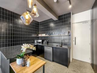 Modern, secure, spacious, L/shedding free-pool - Cidade Do Cabo - 5