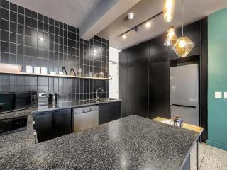 Modern, secure, spacious, L/shedding free-pool - Cidade Do Cabo - 4