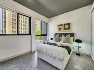 Modern, secure, spacious, L/shedding free-pool - Cidade Do Cabo - 2