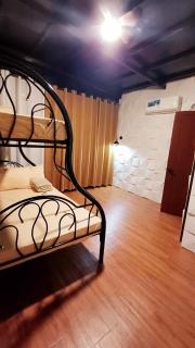 The Cozy Glass House by the Sea - 1