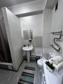 Уютная красивая 1 комн квартира Около парка - 6