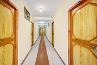 Hotel O Tridev - Manali - 8
