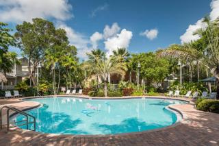 Coral Garden by AvantStay Great Location w Balcony Shared Pool - Stock Island - 9
