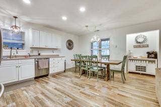 Family Getaway Less Than 2 Mi to Massanutten Ski Lodge! - McGaheysville - 2