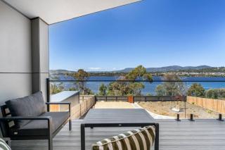 Austins Ferry Haven Modern Waterfront Retreat - Austins Ferry - 5
