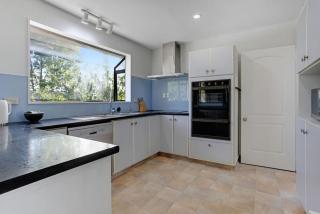 Green Family 5BR Retreat in Wattle Downs w Yard - Auckland - 9