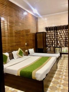 HOTEL HOLY CITY - Amritsar - 9