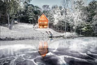 Stone Lake Lodge - Lakeside Cabin - Stocked Pond - Coshocton - 0