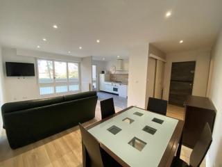 Apartement entier - 8 personnes - Angoulême - 1