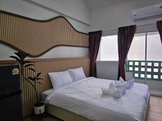 Lub Nai Hostel - Strand Patong - 7