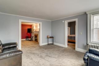 1 Block to Downtown Adrian Spacious Home! - Adrian - 3