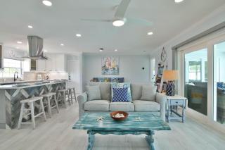 Blue Opal - Bradenton - 5