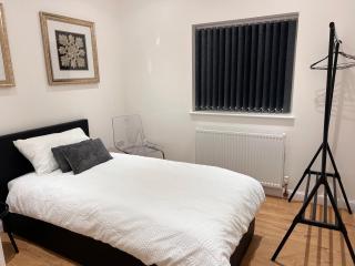 Lux Modern Apartment in Nuneaton - Nuneaton - 1