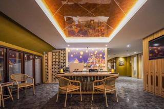 March Hotel & Suite Riverside - 9