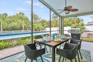Happy Ours - Bradenton - 8