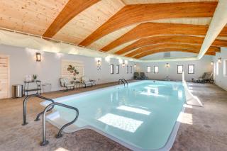 Game Room, Media Room and Pool Luxe Villa in Craig! - Craig - 9