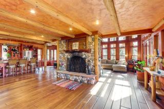 Spacious Georgia Escape Patio with Stunning Views! - Suches - 7