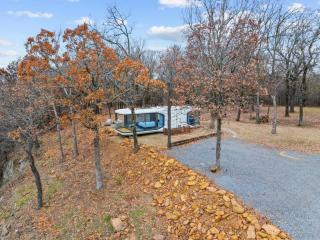 Paradise Point on Arkansas River Pod with Fire Pit - Muskogee - 4