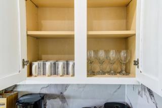 Elegant Retreat at Katy Houston, 2330 sf, 4 Bedroom 2 and Half Baths, Game Room, King Bed, BBQ, Located near Katy Asian Town, Typhoon Waterpark - 2