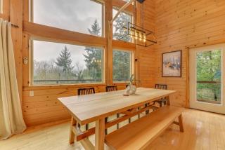 Grizzly Tower Packwood Cabin with Hot Tub! - Packwood - 5