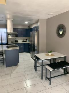 NOLA Townhouse, 30 days minimum rent required - New Orleans - 9