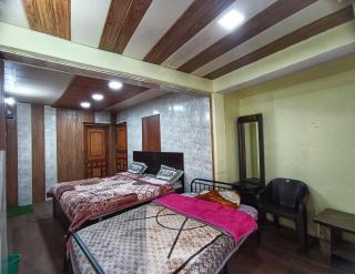 JK Guest House - Nainital - 9