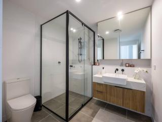 2 Beds Apt Walk to Shops and Trails 12 Mins to CBD - Brisbane - 1