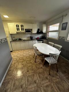 Casa a 3 cuadras de la playa - Mar del Plata - 3