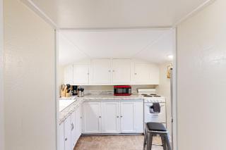 Cozy in Coos Bay - Coos Bay - 3