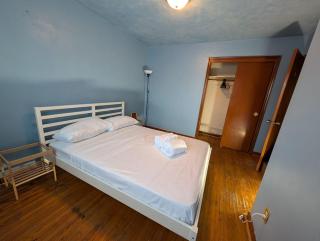 Your Perfect Toronto Stay! Spacious, Affordable, and Close to Everything! - Toronto - 1