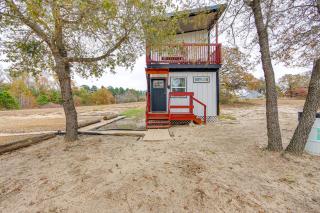 Hike and Explore 60-Acre Outdoor Retreat in Tyler! - Tyler - 9
