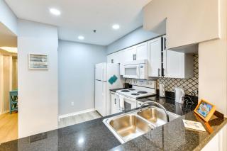 Walk to Beach Home with Porch on Anna Maria Island! - Holmes Beach - 3
