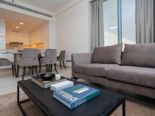Modern Waterfront Living 2 Bed plus Maids with Burj Khalifa View - 5