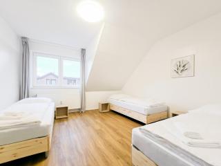 RAJ Living - 3 Room Apartment - Terrace - 25 Min to Messe DUS - Krefeld - 6