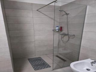 Cozy apartment near city center - Tirana - 2