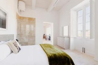 Rare Suite in Valletta's Heart! Sea View and WiFi - Valletta - 4