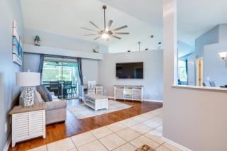 Private Yard and Pool Stunning Cape Coral Getaway! - Cape Coral - 6