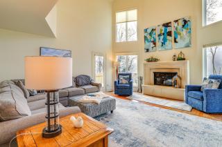 Steps to White River Mountain View Home with Deck! - Mountain View - 7