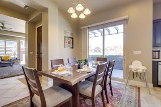 Sleek Home Patio, Gas Grill and Access to Pool - Washington - 2