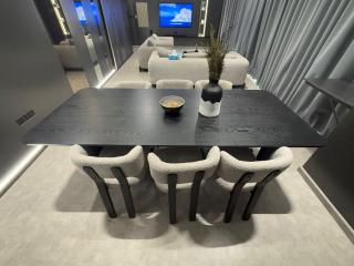 Luxury 2-Bed Flat, Prime Location, Burj View & World Highest Running Track - Dubai - 4