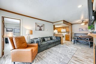 Brian Head Condo with Pool Access - Steps to Resort! - Brian Head - 7