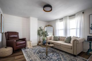 Walkable to Everywhere in Little Italy- Near CWRU and Cleveland Clinic Main Campus - Cleveland - 9